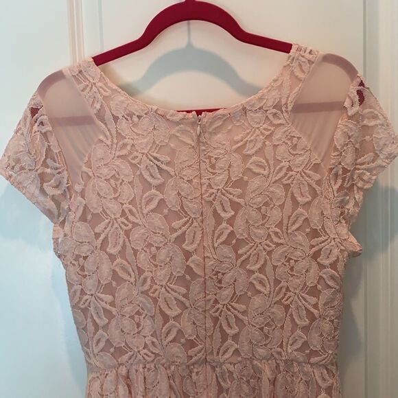 Urban Outfitters light pink lace dress - Picture 5 of 8